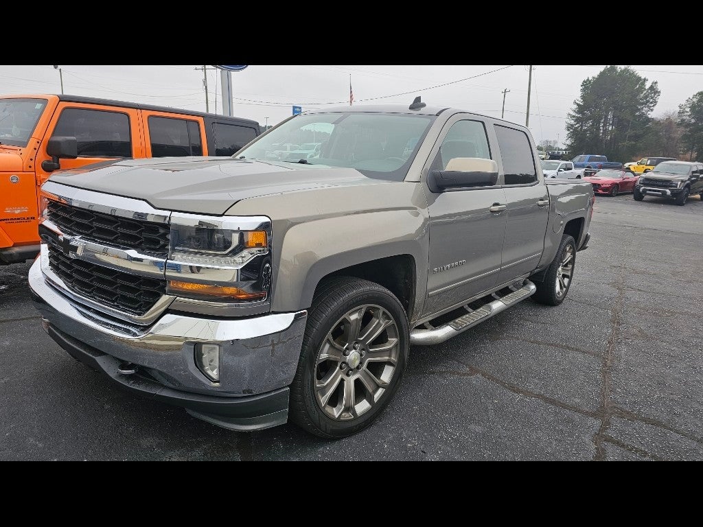 2017 Chevrolet Silverado LT