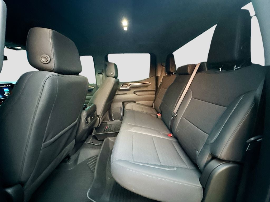 2024 Chevrolet Silverado LT Trail Boss