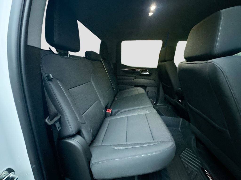 2024 Chevrolet Silverado LT Trail Boss