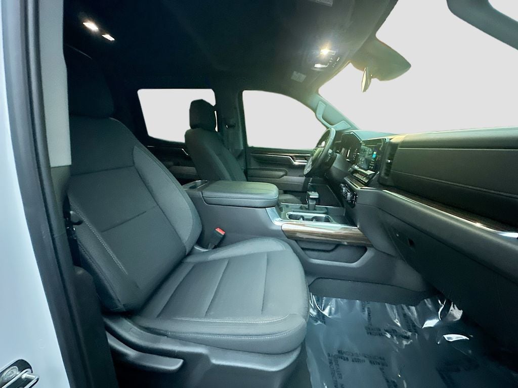 2024 Chevrolet Silverado LT Trail Boss