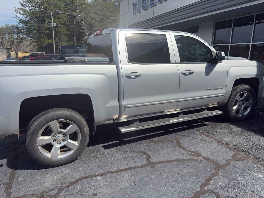 2018 Chevrolet Silverado LT