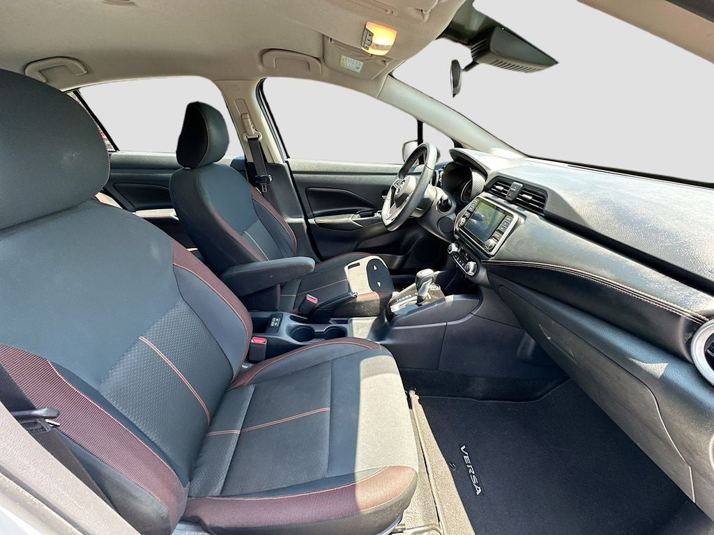 2020 Nissan Versa SR