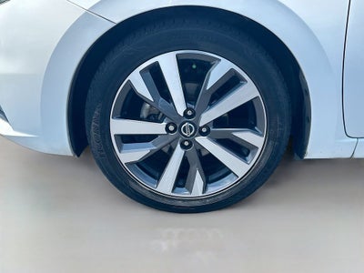 2020 Nissan Versa SR