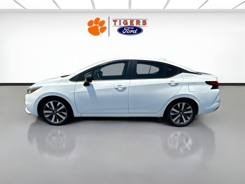2020 Nissan Versa SR