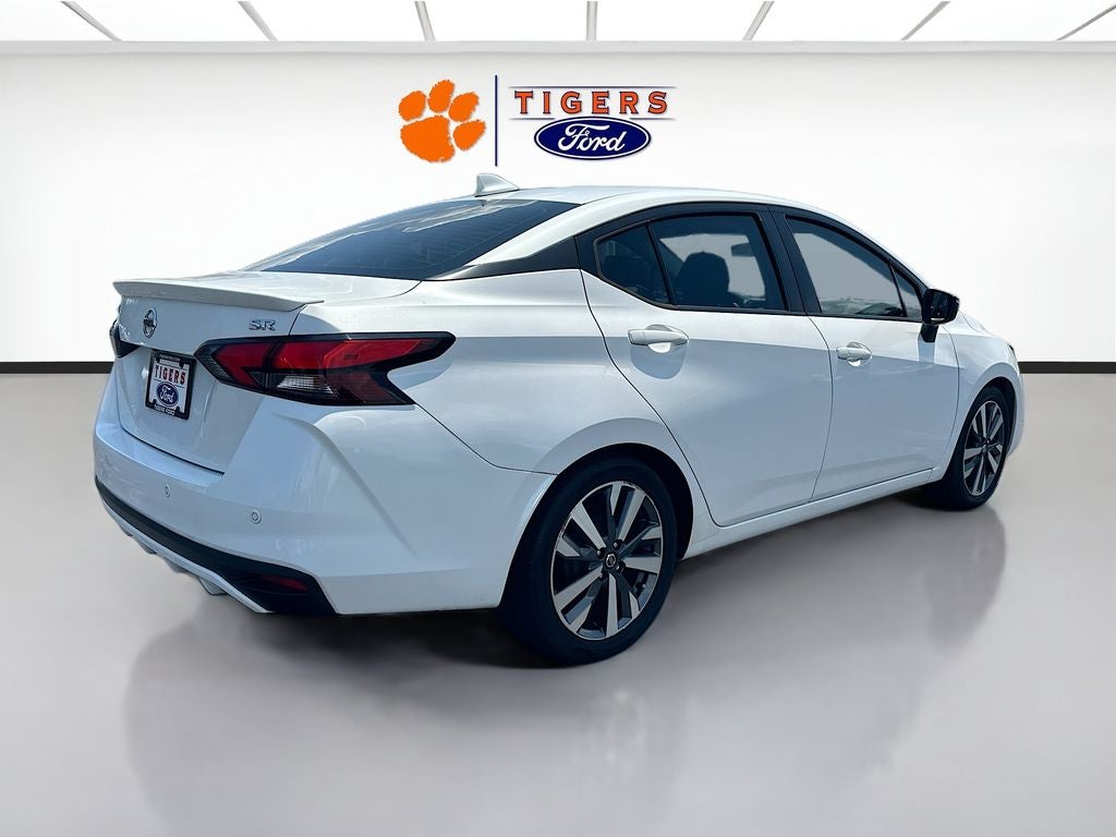 2020 Nissan Versa SR