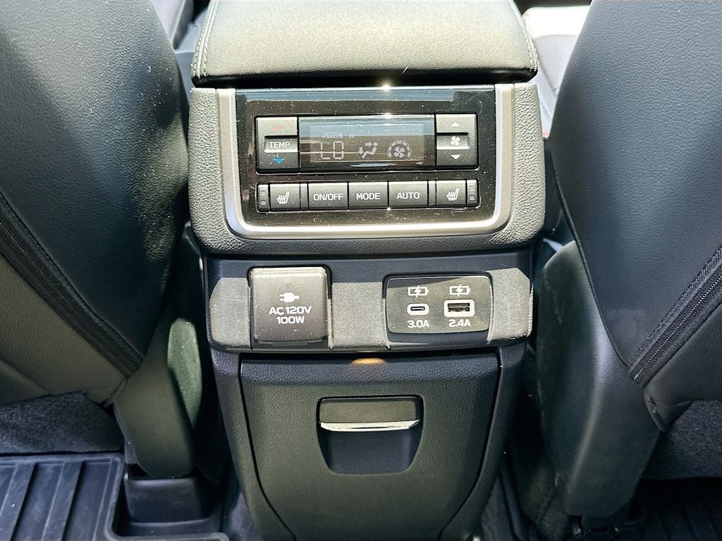 2025 Subaru Ascent Onyx Edition Touring