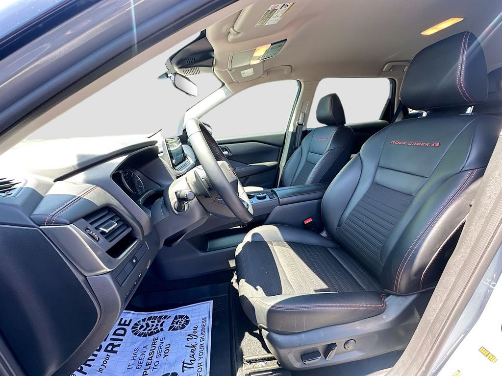 2025 Nissan Rogue Rock Creek