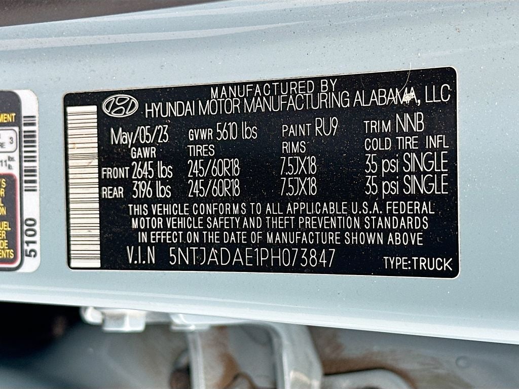 2023 Hyundai Santa Cruz SE
