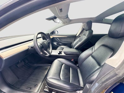 2022 Tesla Model 3 Base