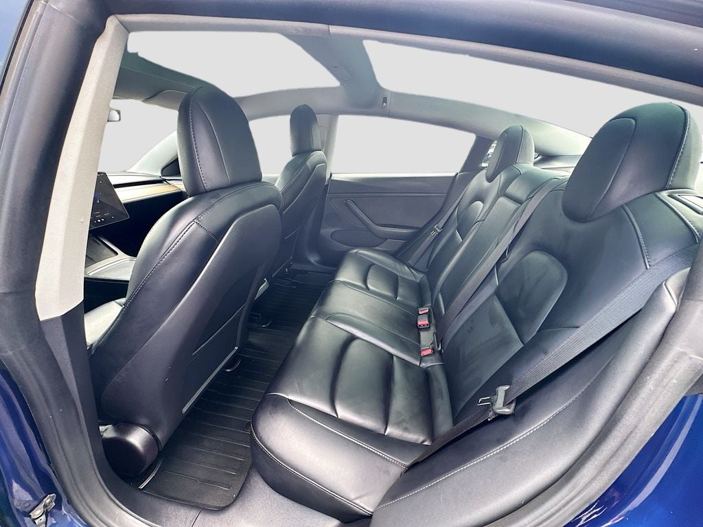 2022 Tesla Model 3 Base