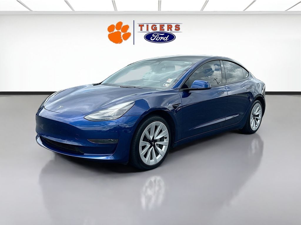 2022 Tesla Model 3 Base