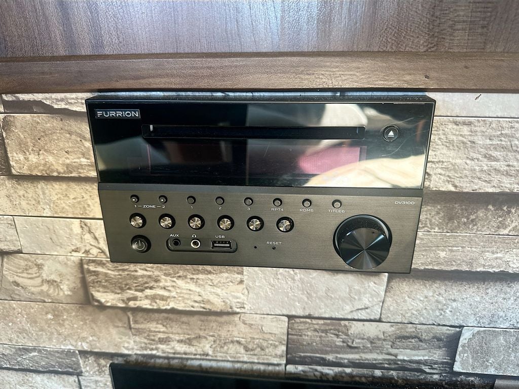 2020 CHEROKEE FOREST RVR ALPHA WOLF Base