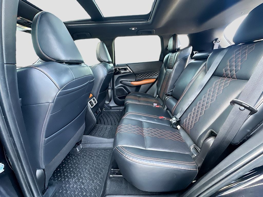 2022 Mitsubishi Outlander SEL Special Edition