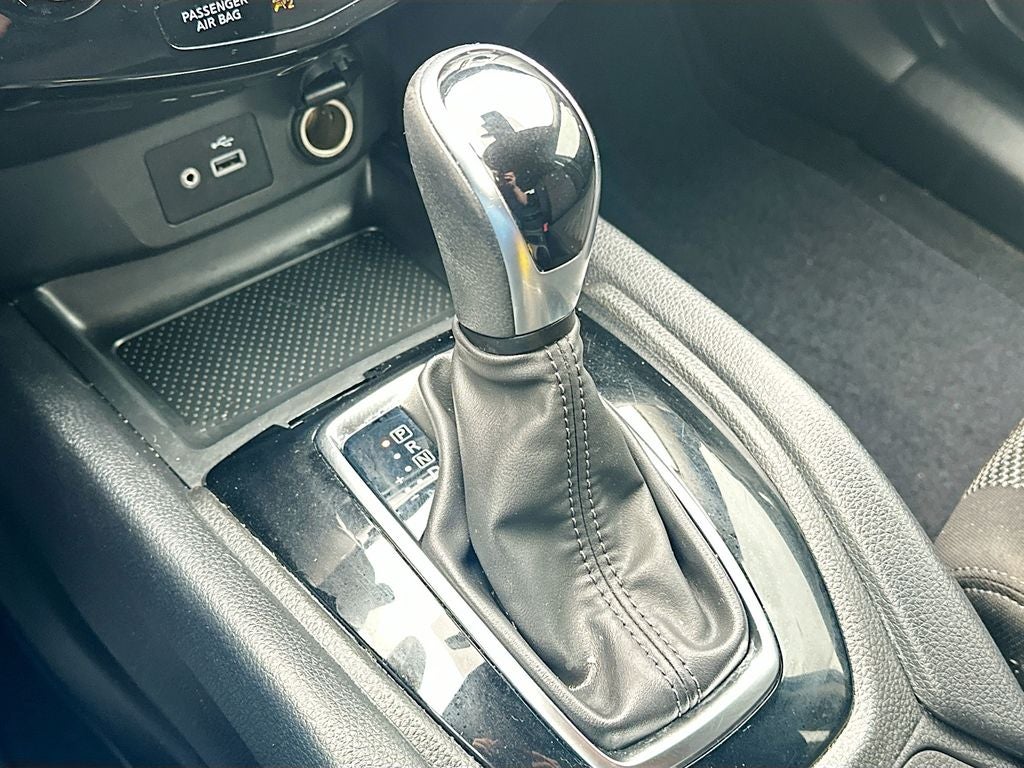 2021 Nissan Rogue Sport SV