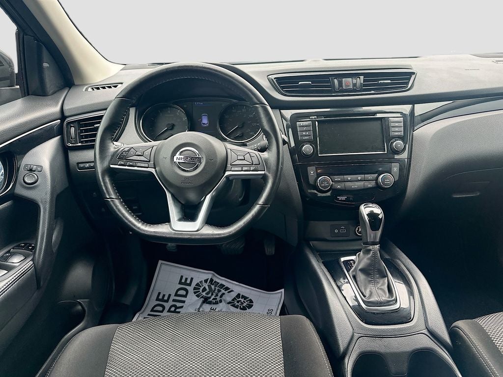 2021 Nissan Rogue Sport SV