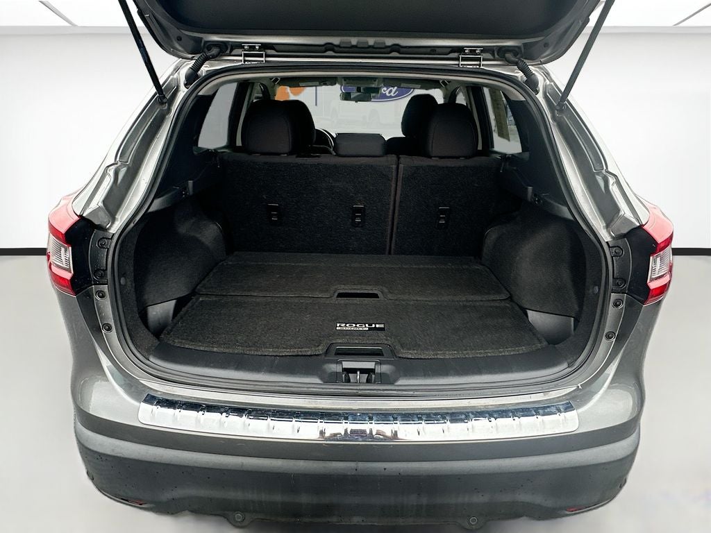 2021 Nissan Rogue Sport SV