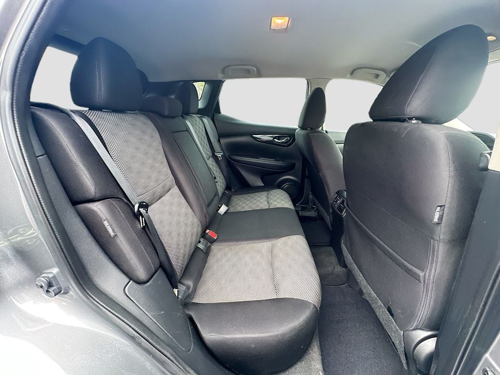 2021 Nissan Rogue Sport SV