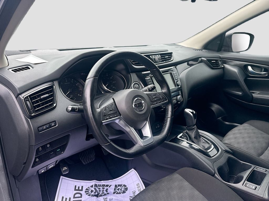 2021 Nissan Rogue Sport SV