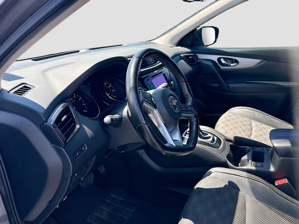 2020 Nissan Rogue Sport SV