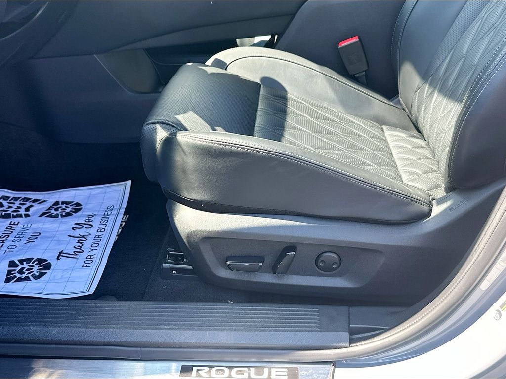 2023 Nissan Rogue Platinum