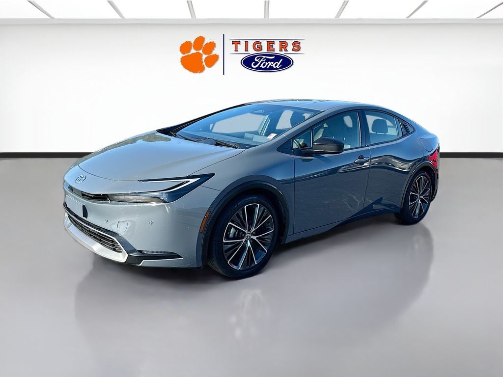 2023 Toyota Prius XLE
