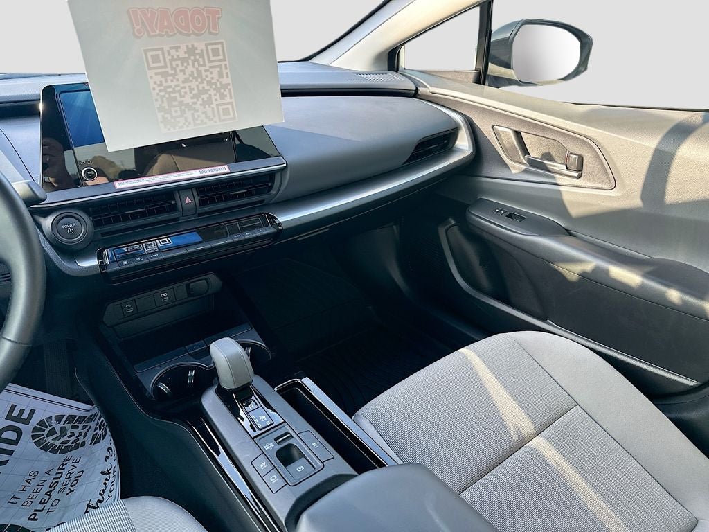 2024 Toyota Prius LE