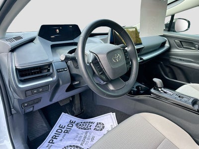 2024 Toyota Prius LE
