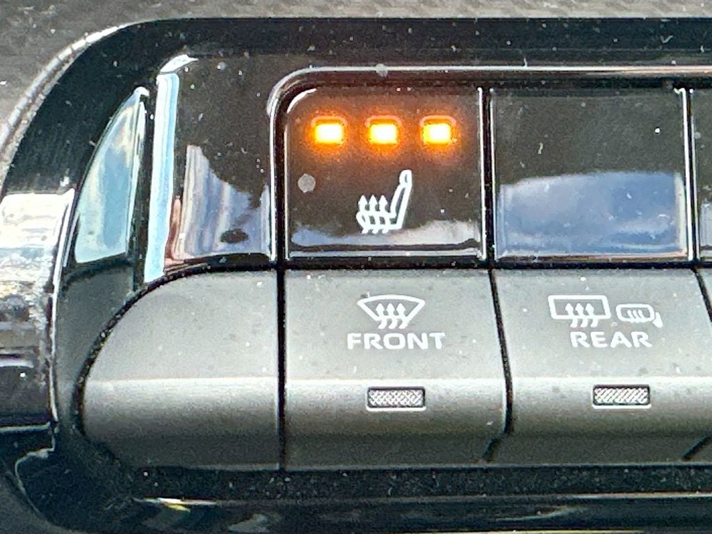 2023 Toyota Prius XLE