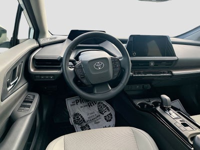 2023 Toyota Prius XLE