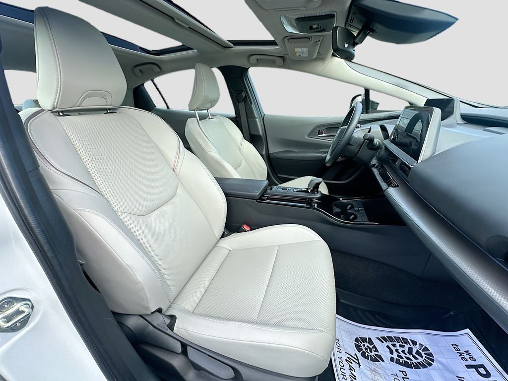 2023 Toyota Prius XLE