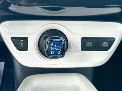 2016 Toyota Prius Three