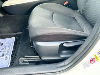 2016 Toyota Prius Three