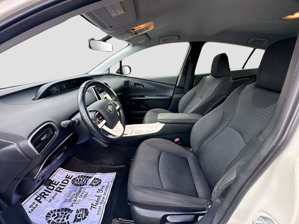 2016 Toyota Prius Three