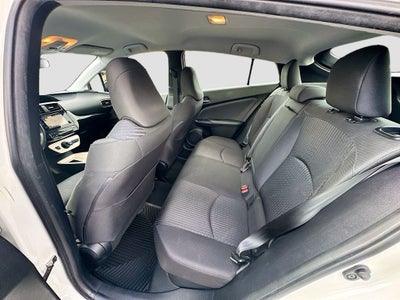 2016 Toyota Prius Three