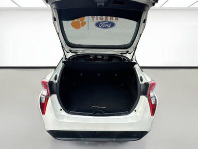2016 Toyota Prius Three