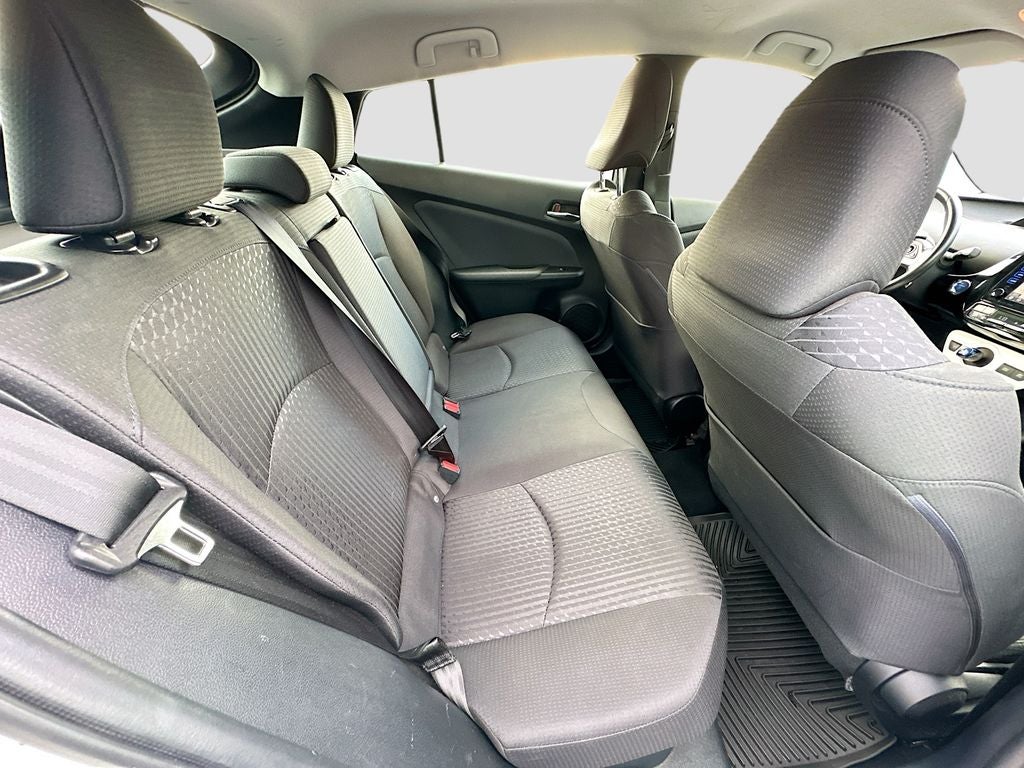 2016 Toyota Prius Three