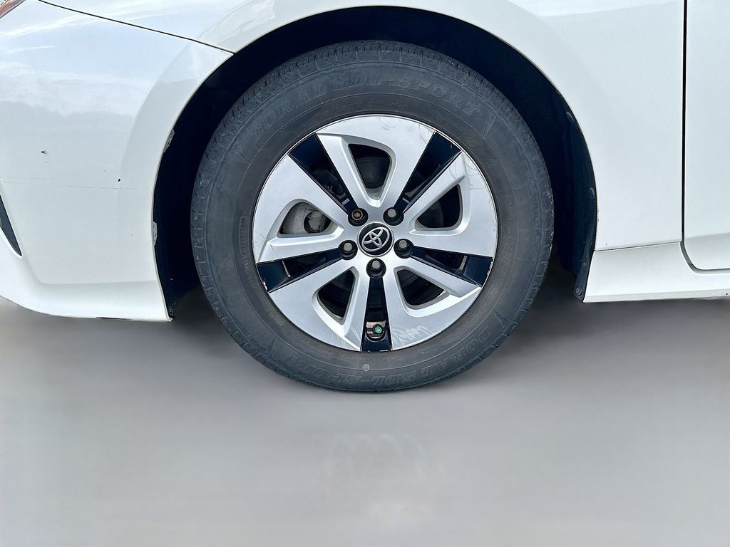 2016 Toyota Prius Three