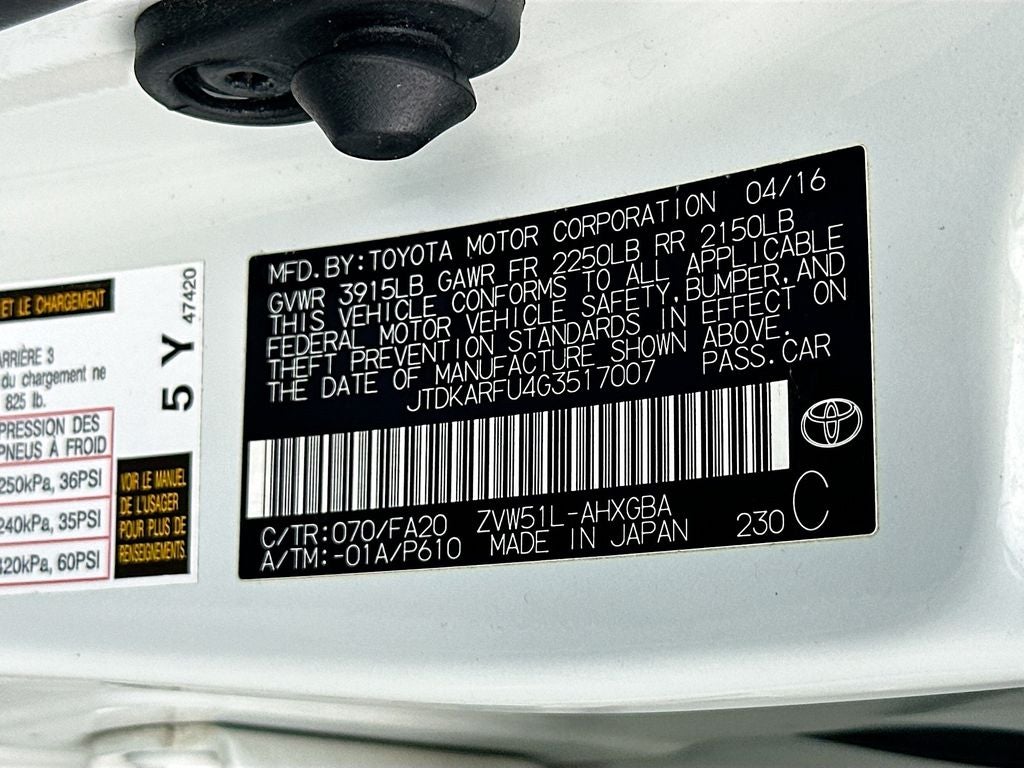 2016 Toyota Prius Three