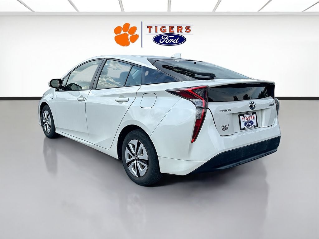 2016 Toyota Prius Three