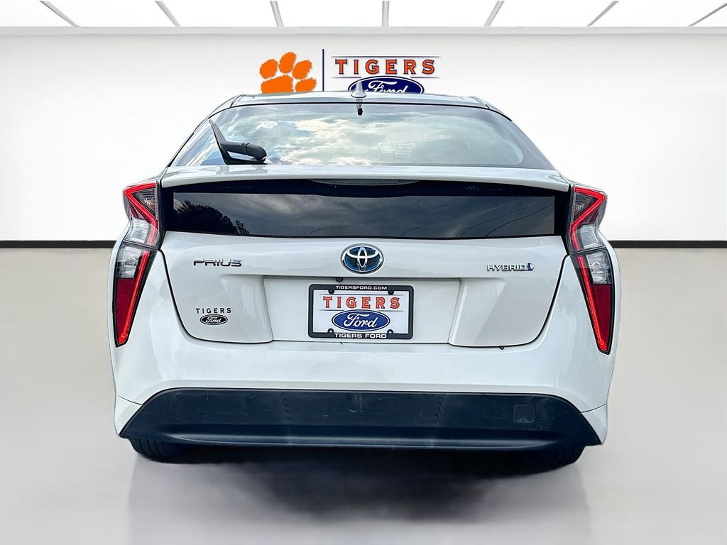 2016 Toyota Prius Three