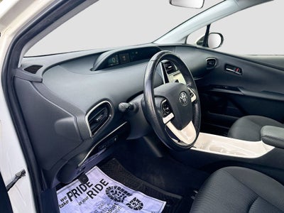 2016 Toyota Prius Three