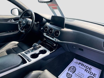 2021 Kia Stinger GT2