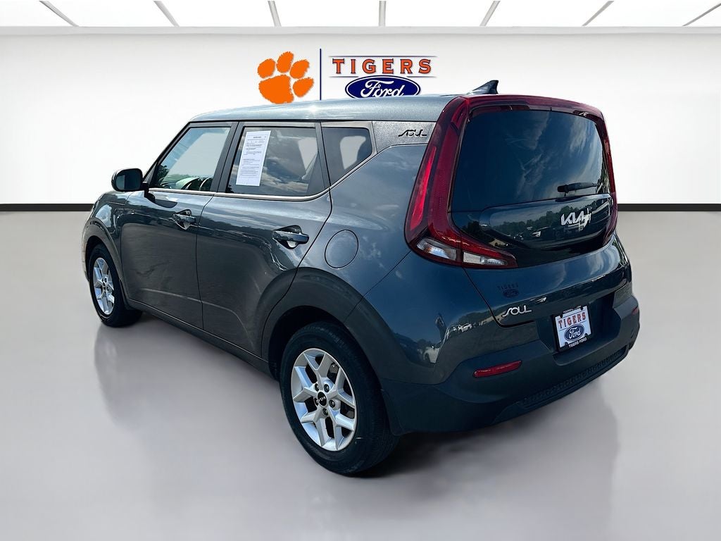2022 Kia Soul LX