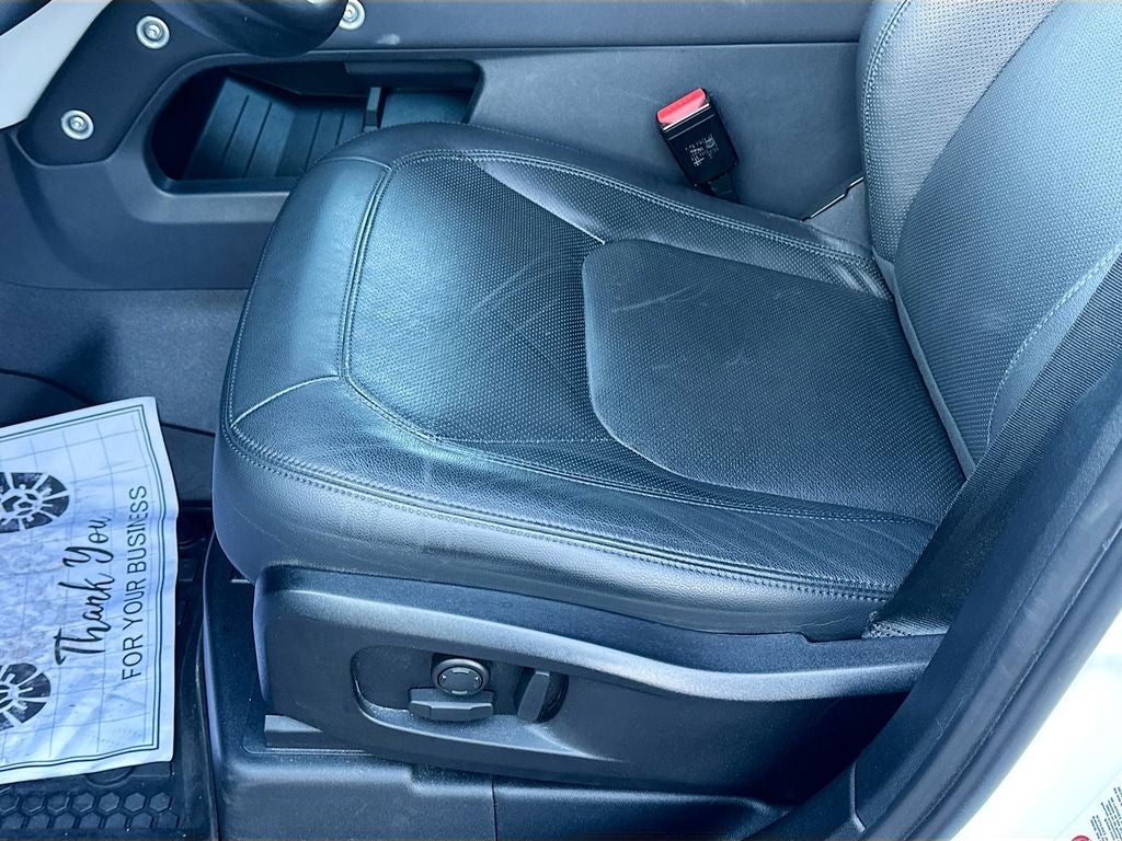 2023 Land Rover Defender 110 S