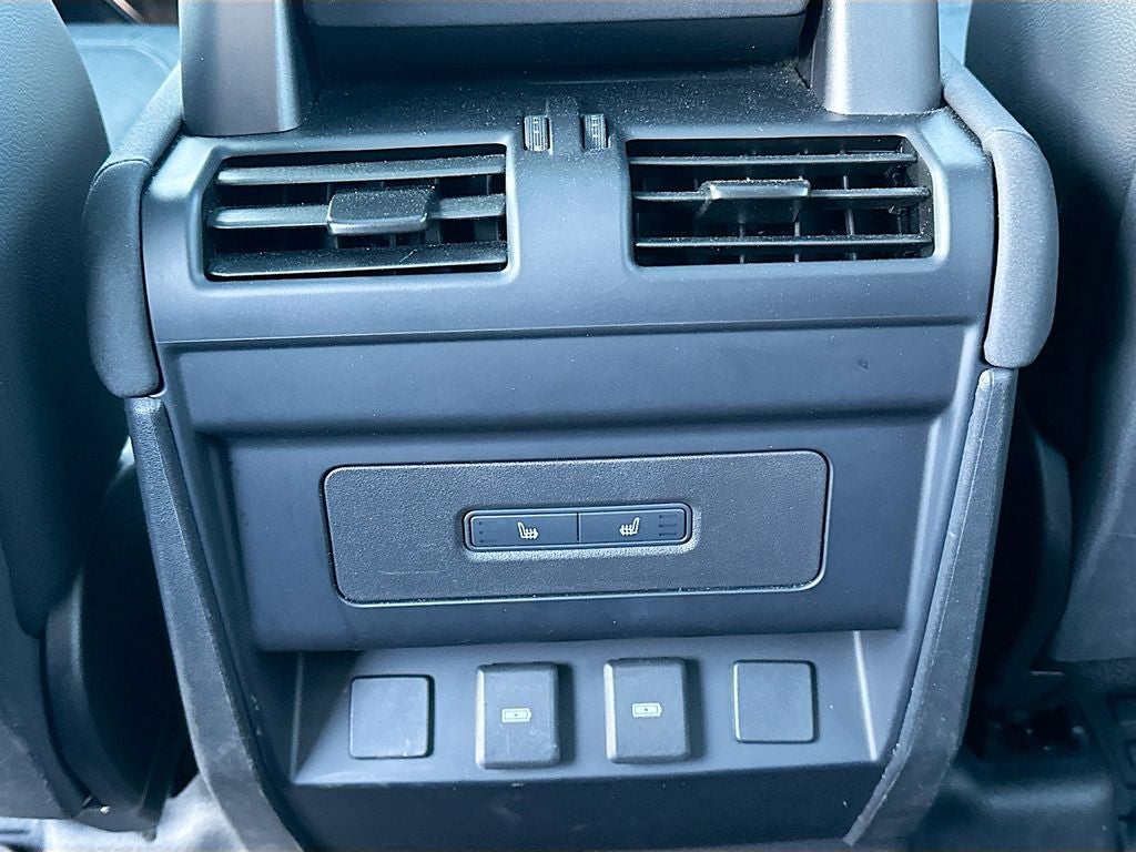 2023 Land Rover Defender 110 S