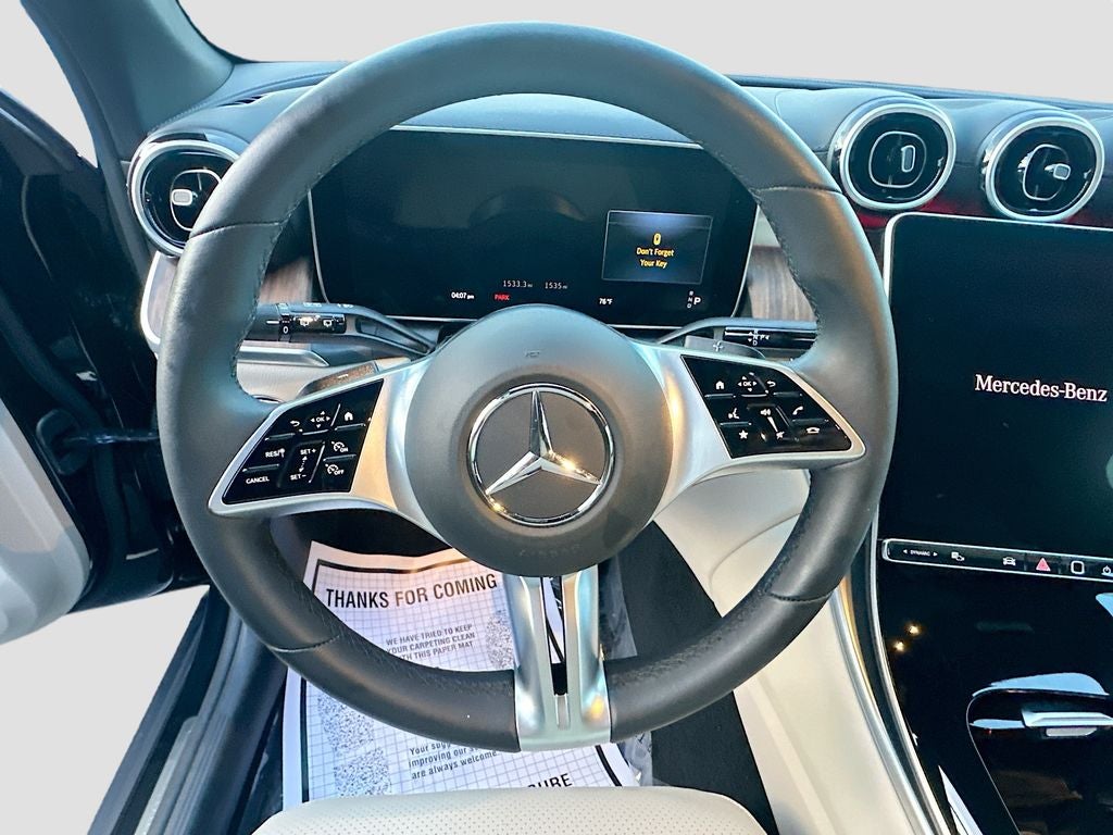 2024 Mercedes-Benz GLC 300