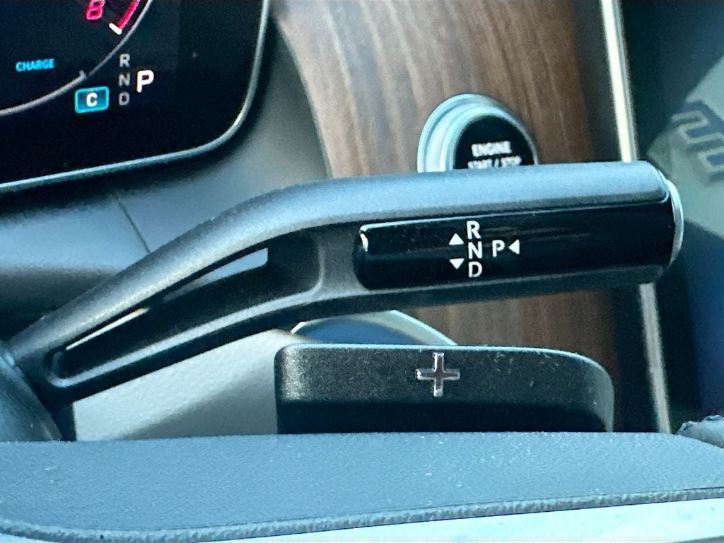 2024 Mercedes-Benz GLC 300