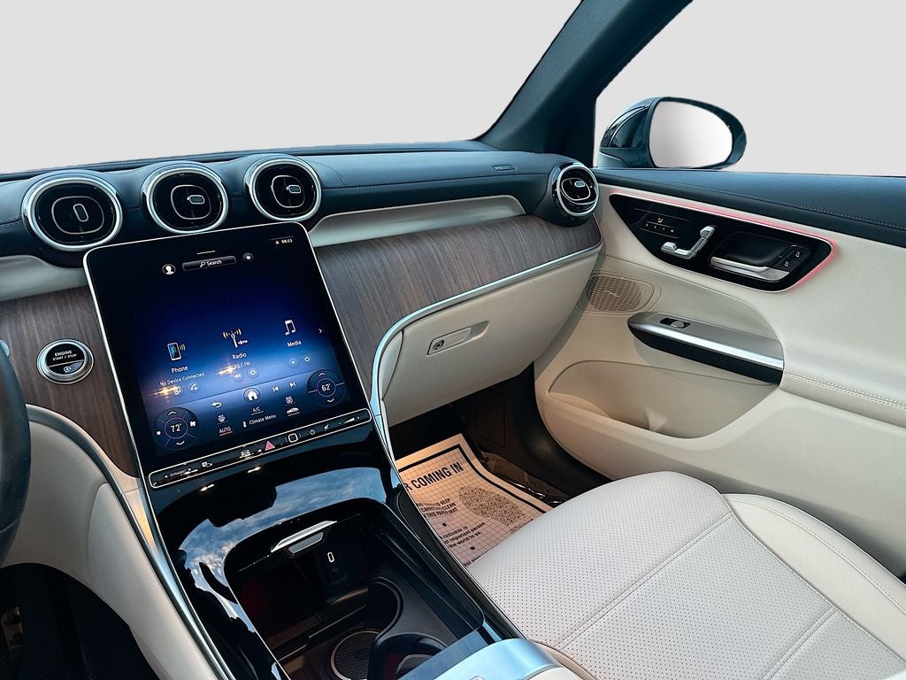 2024 Mercedes-Benz GLC 300