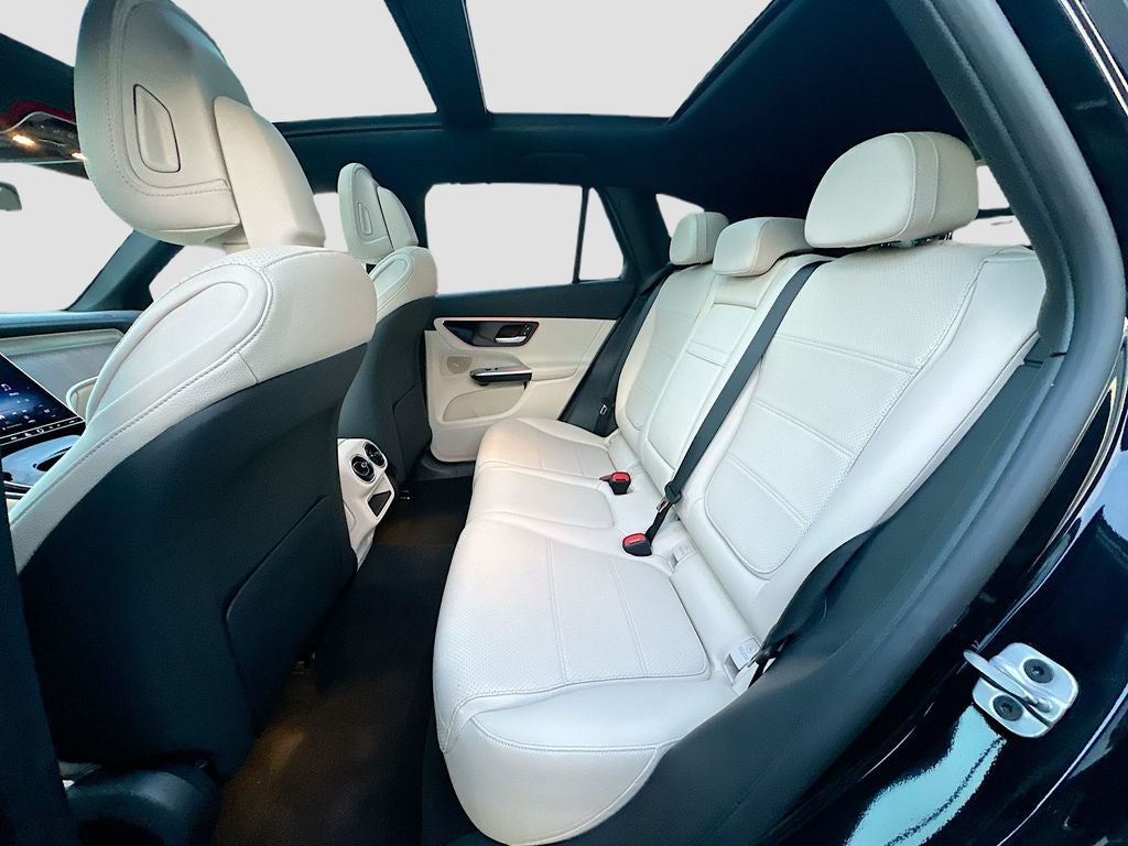 2024 Mercedes-Benz GLC 300