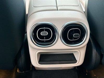 2024 Mercedes-Benz GLC 300